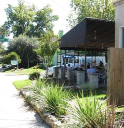 East Boulevard Outdoor Dining / Photo: City of Charlotte