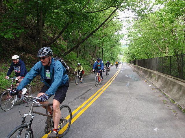 The city's many biking and walking trails run through ravines and along rivers, providing a relaxing retreat from bustling streets / Photo: pghmtb vic Flickr